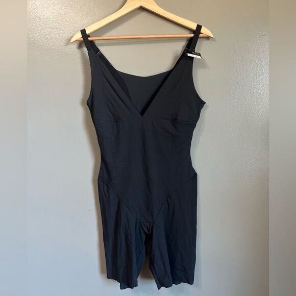 Maidenform black self expression WYOB bodysuit Shapewear size XL New - Picture 1 of 6